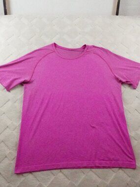 Lululemon Metal Vent Tech Shirt Mens 2XL Athleisure Gym Yoga Casual